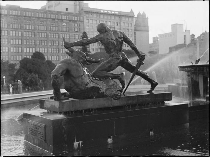 Photograph by Tom Lennon showing part of the Archibald Fountain in Hyde Park, Sydney